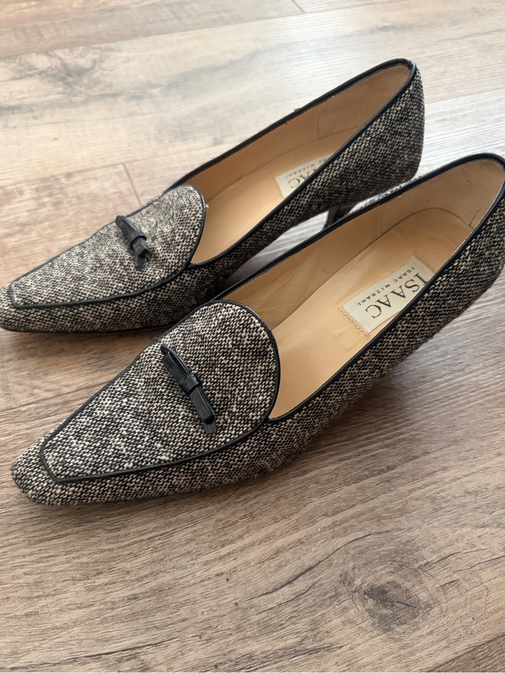 Isaac Mizrahi Tweed Low Heels with Bow Detail